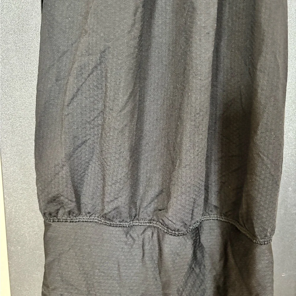 Lululemon Black Built in Bra Yoga Top - size S‍‍‍‍ - Picture 3 of 5